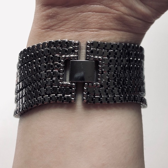 Bracelet made of Box Chain with loop in center - Picture 3 of 5